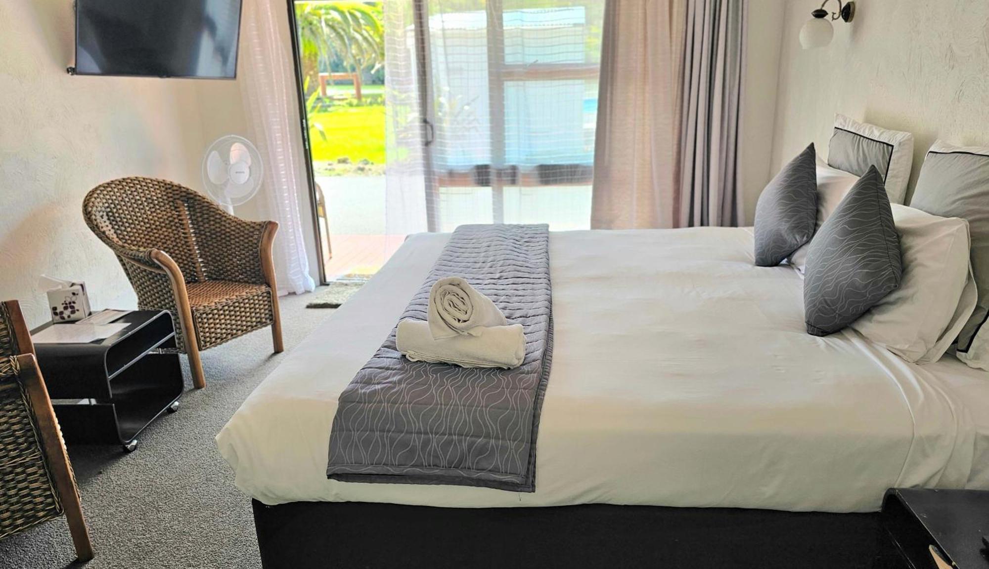 פאיהייה Haruru Falls Motel & Conference Centre מראה חיצוני תמונה